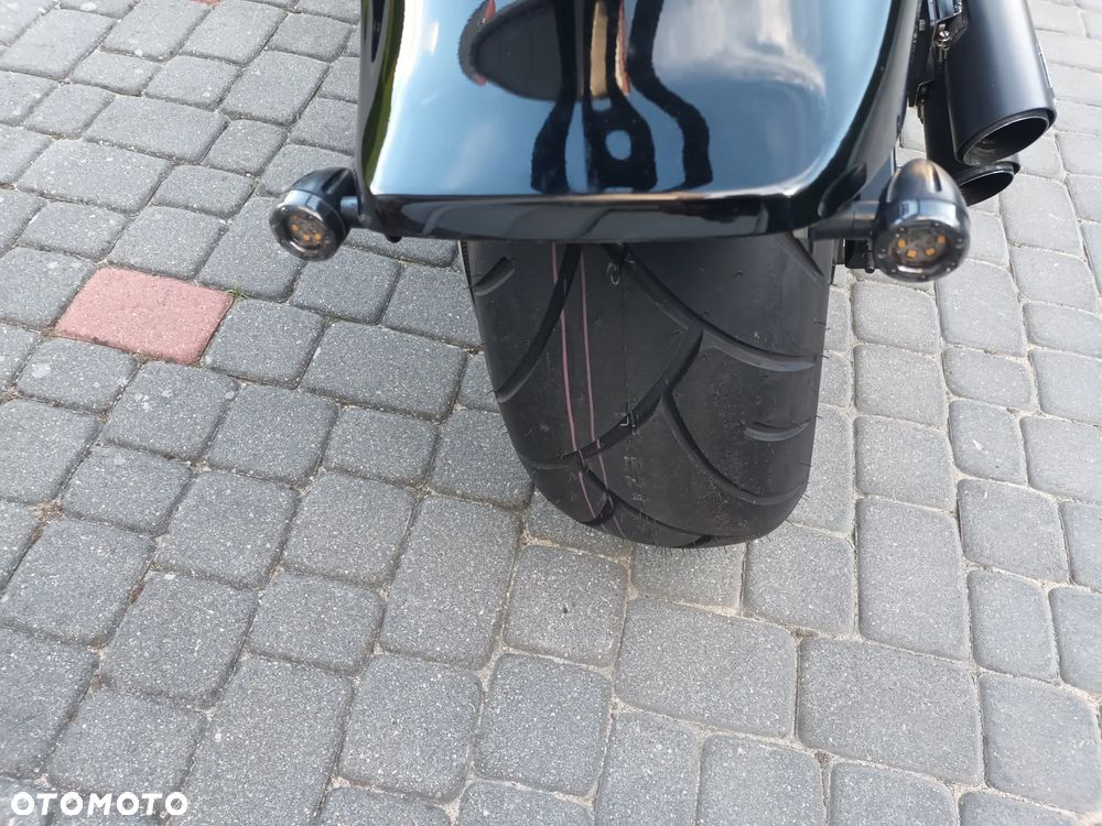 Yamaha XVS - 5