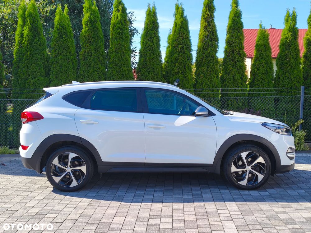 Hyundai Tucson 1.7 CRDI BlueDrive GO 2WD - 10