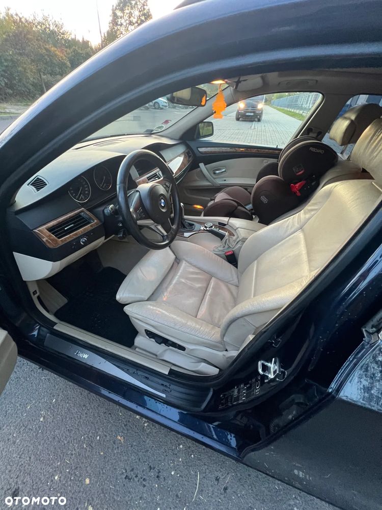 BMW Seria 5 - 11