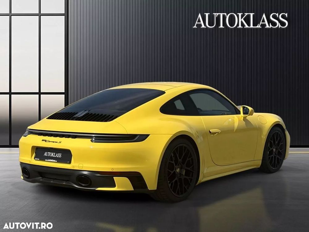 Porsche 911 Carrera S - 5