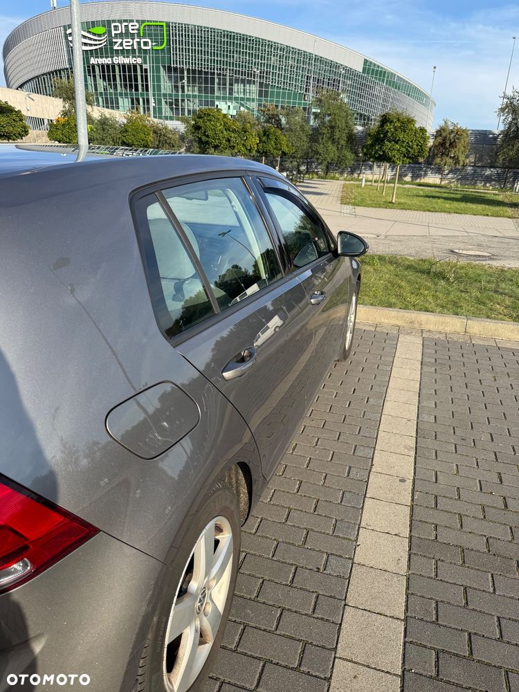 Volkswagen Golf - 3