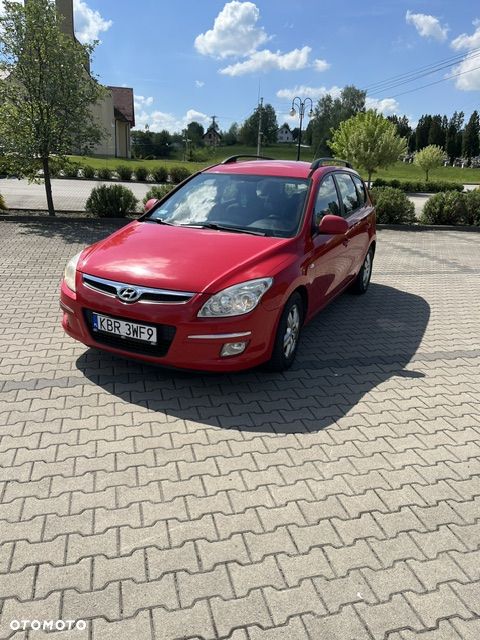 Hyundai i30 1.6 CRDi Classic + - 1