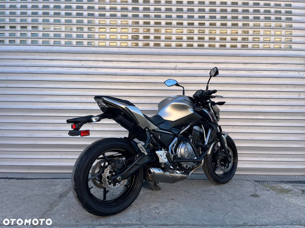 Kawasaki Z 650 - 25