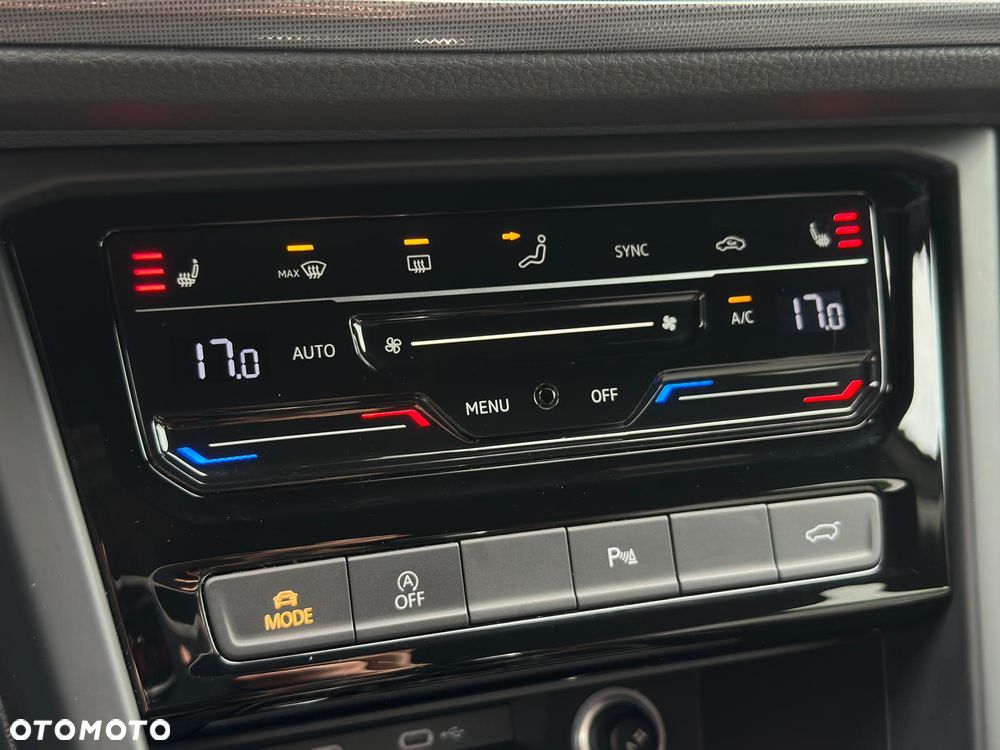 Volkswagen Touran 1.5 TSI EVO Highline DSG - 25
