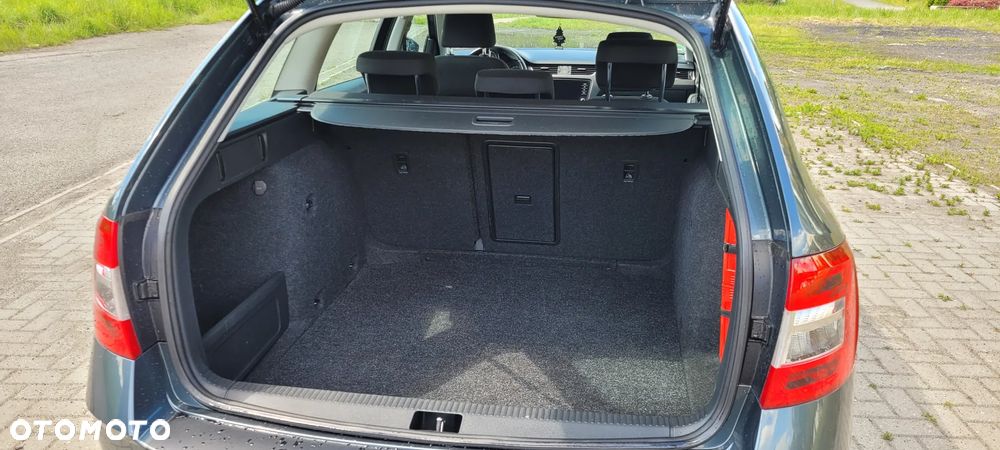 Skoda Octavia 1.4 TSI Ambition - 19