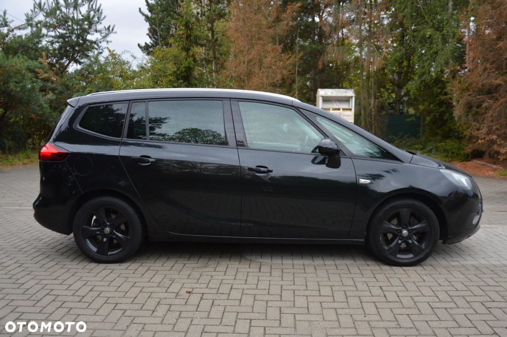 Opel Zafira 2.0 CDTI Cosmo - 4