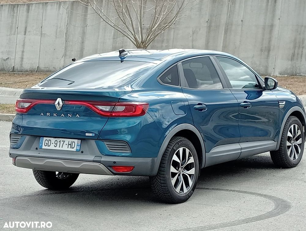 Renault Arkana E-TECH 145 Evolution - 3