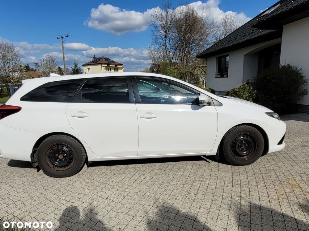 Toyota Auris 1.4 D-4D Active - 18