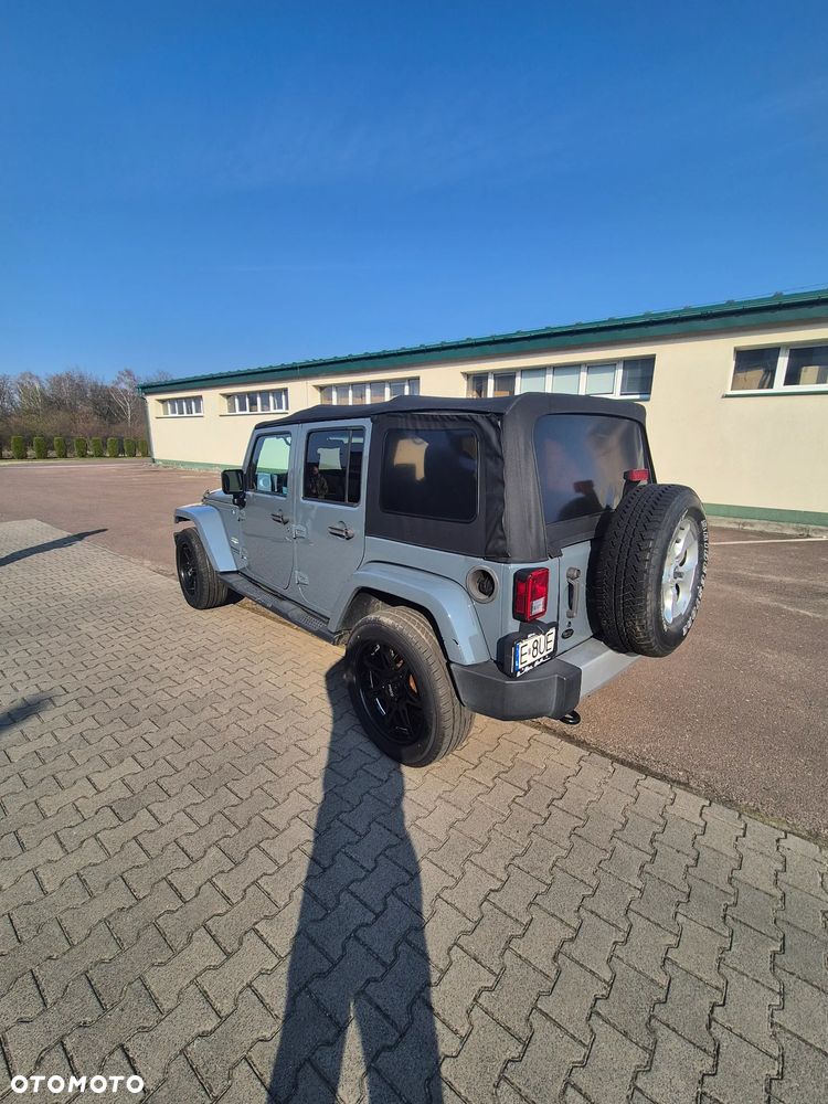 Jeep Wrangler 3.6 Unlim Sahara - 13