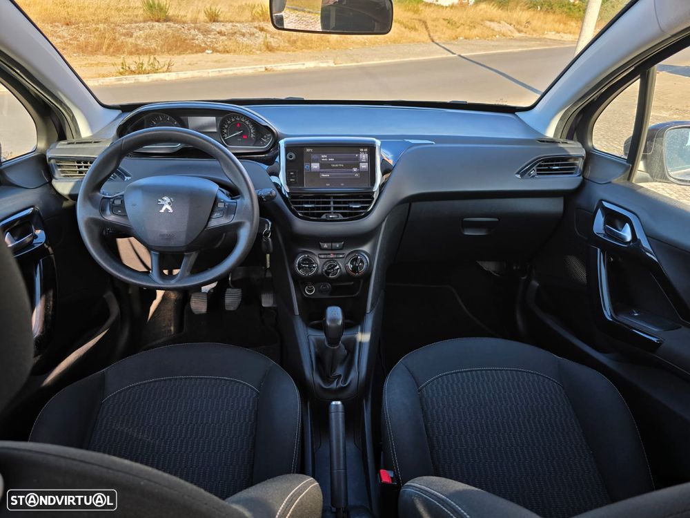 Peugeot 208 82 VTI Style - 6