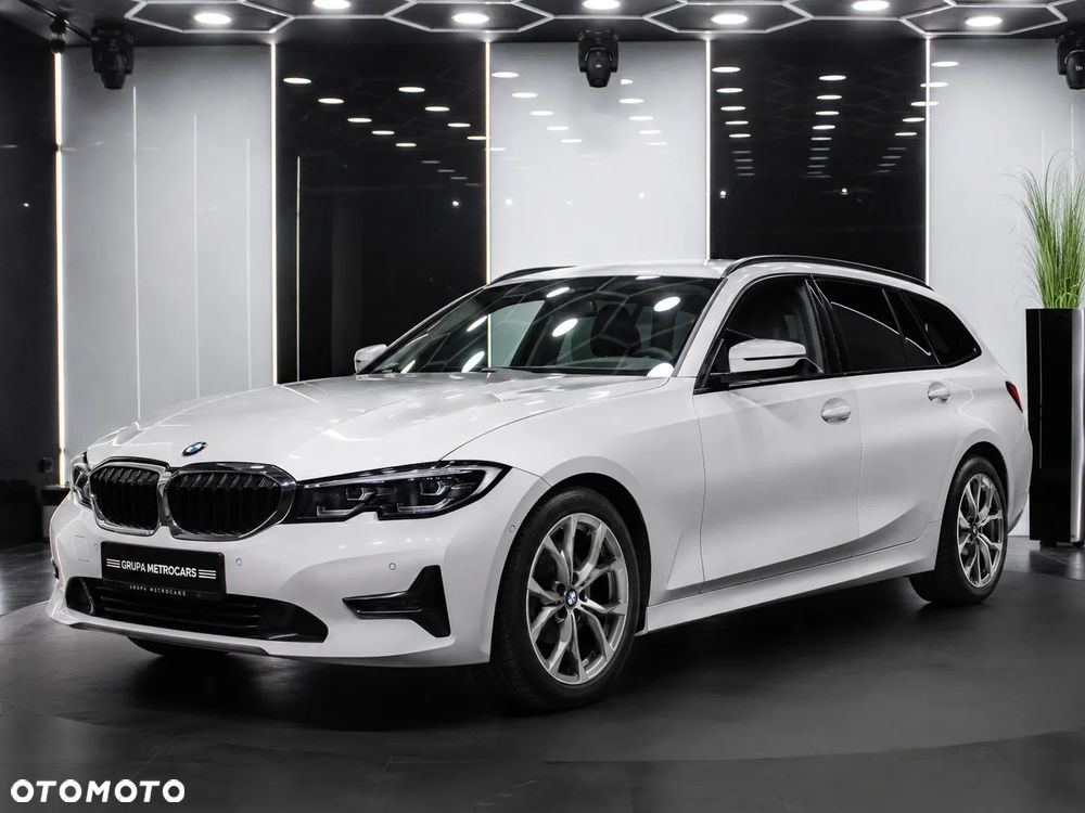 BMW Seria 3 318d Sport Line - 2