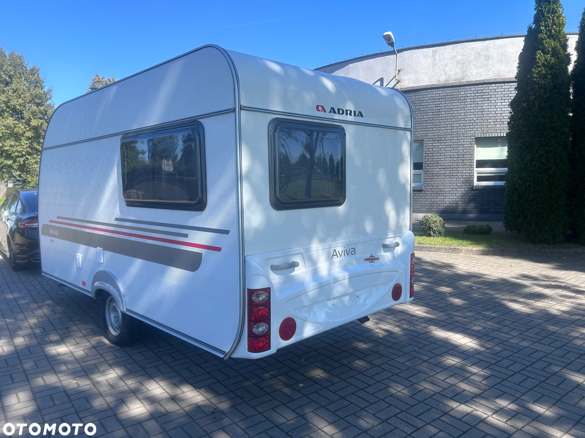 Adria Aviva 390 PS - 8