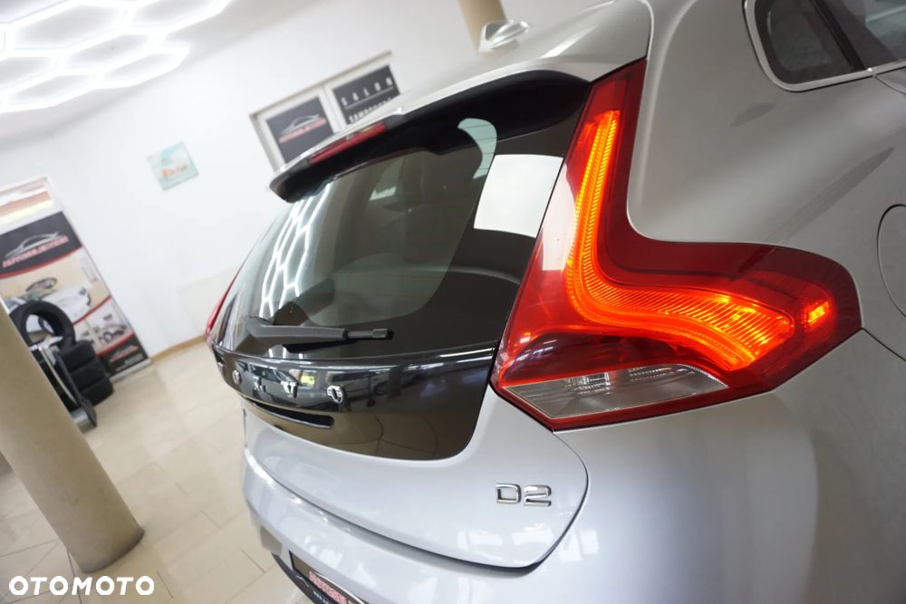Volvo V40 - 14
