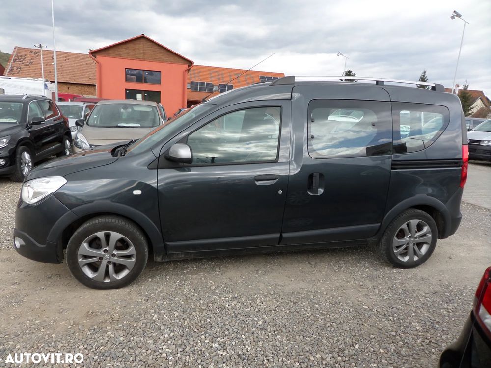 Dacia Dokker dCi 90 Stepway Celebration - 9