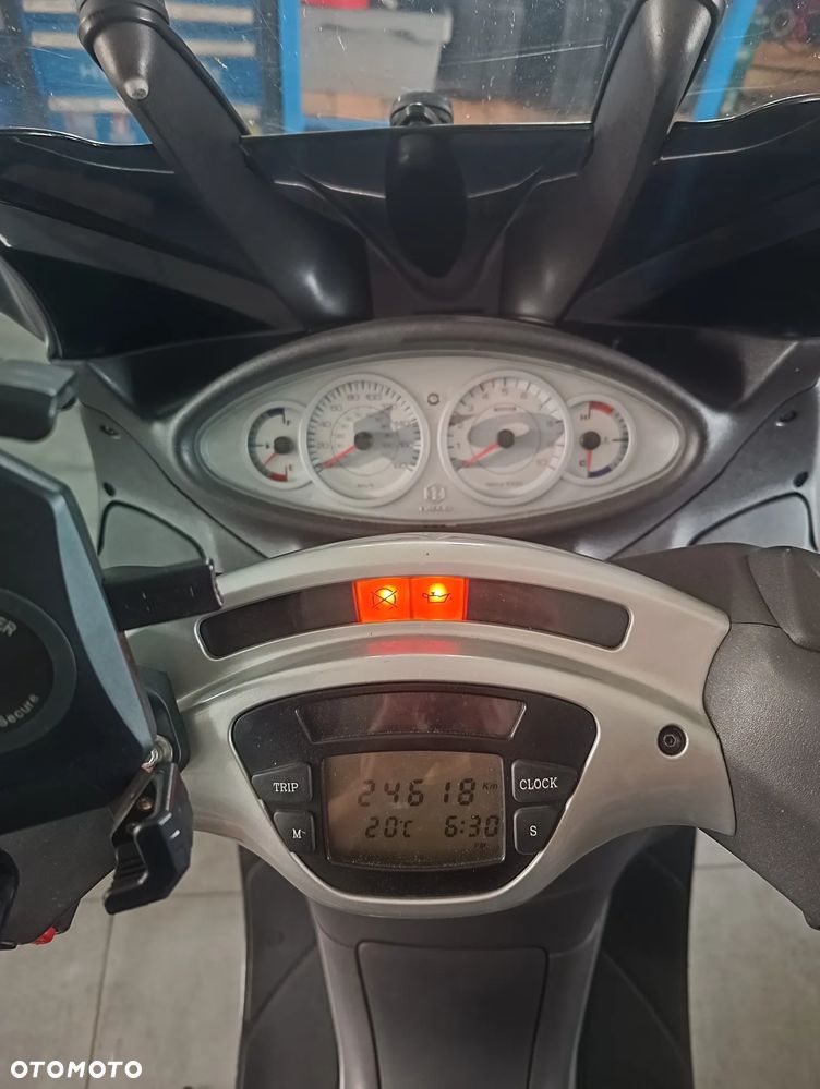 Piaggio X9 - 10