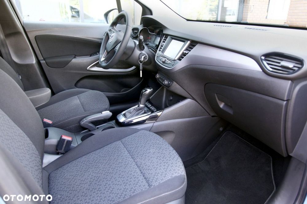 Opel Crossland X - 15