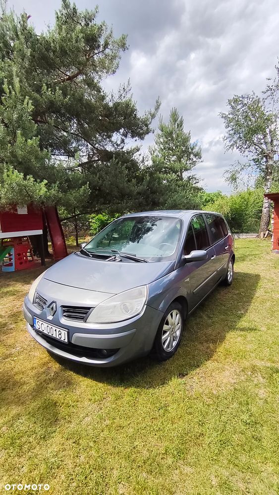 Renault Scenic - 8