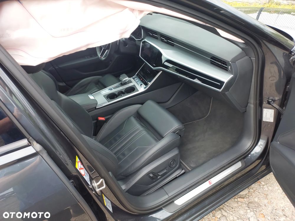 Audi A6 Avant 40 TDI quattro S tronic S line - 11