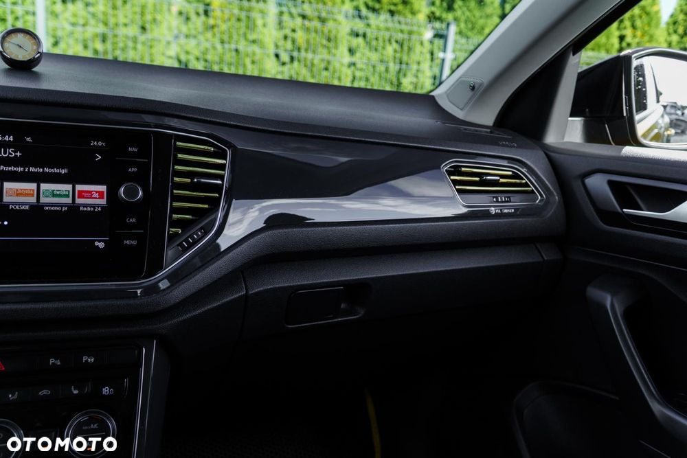 Volkswagen T-Roc 1.5 TSI Style DSG - 33