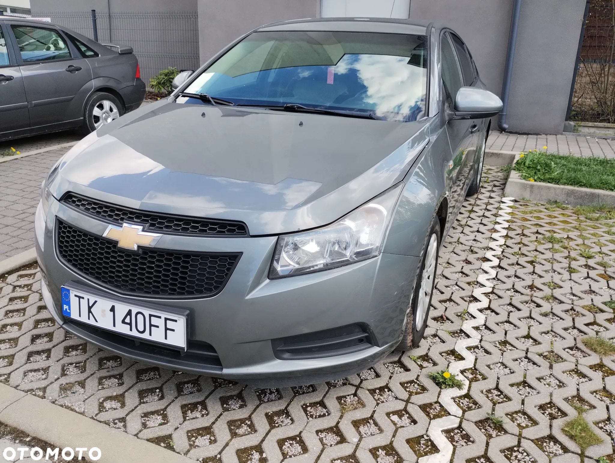 Chevrolet Cruze - 1