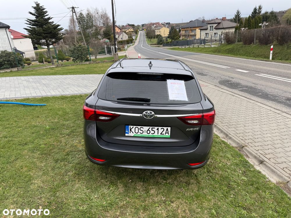 Toyota Avensis 2.0 D-4D Prestige - 24