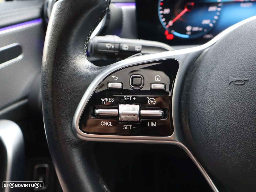 Mercedes-Benz CLA 250 e Shooting Brake Progressive - 14