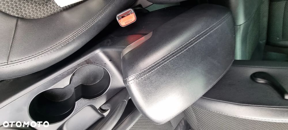 Hyundai ix35 2.0 CRDi Premium - 24