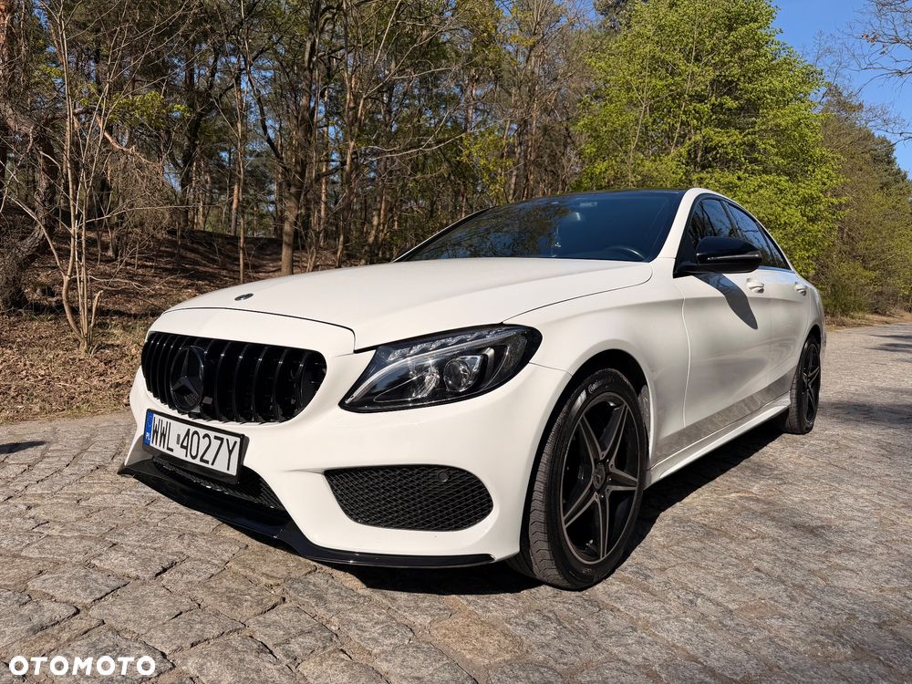 Mercedes-Benz Klasa C 300 9G-TRONIC AMG Line - 1