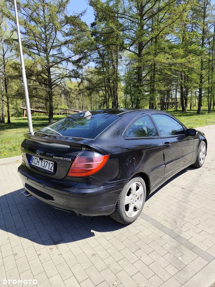 Mercedes-Benz Klasa C 200 Kompressor Automatik - 3