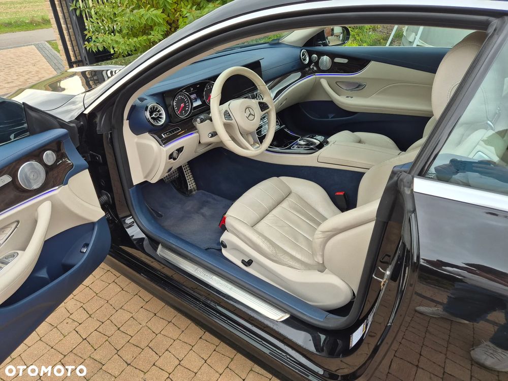 Mercedes-Benz Klasa E Coupe [C 238] 16 - 8