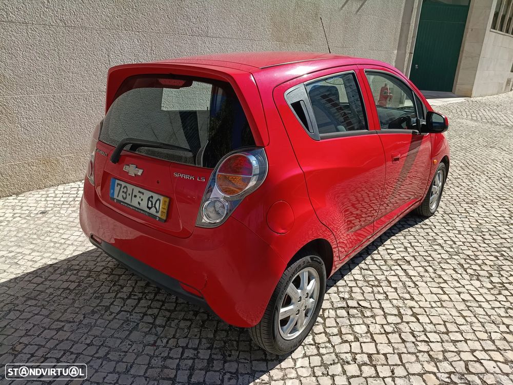 Chevrolet Spark 1.0 LS ESC — photo 4