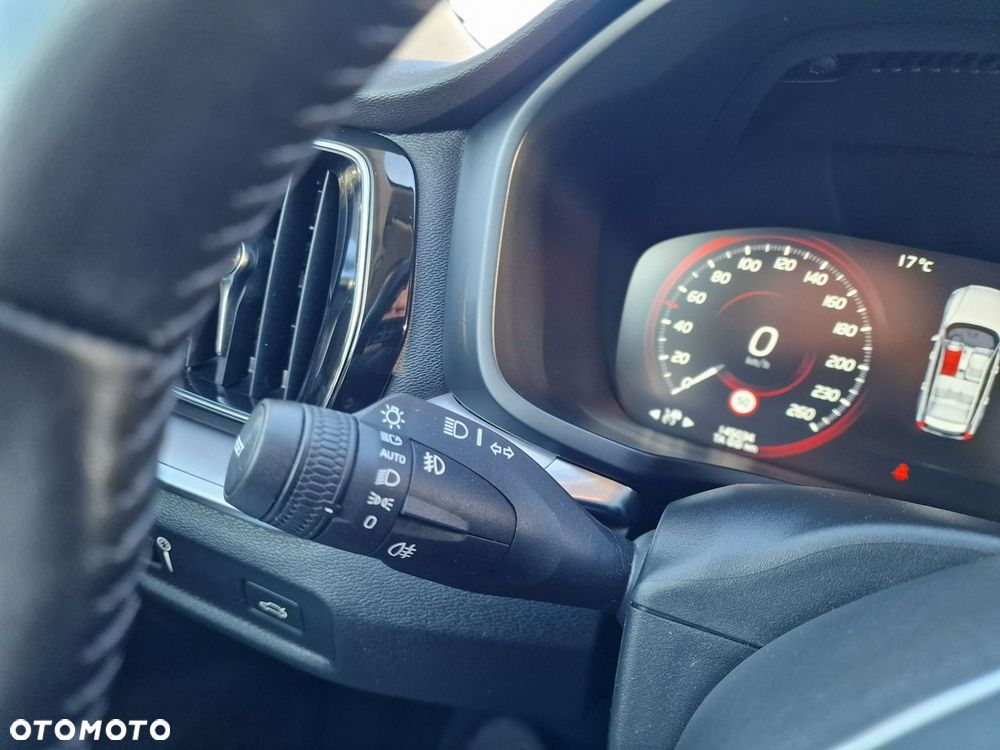 Volvo V60 D3 Geartronic Momentum Pro - 22