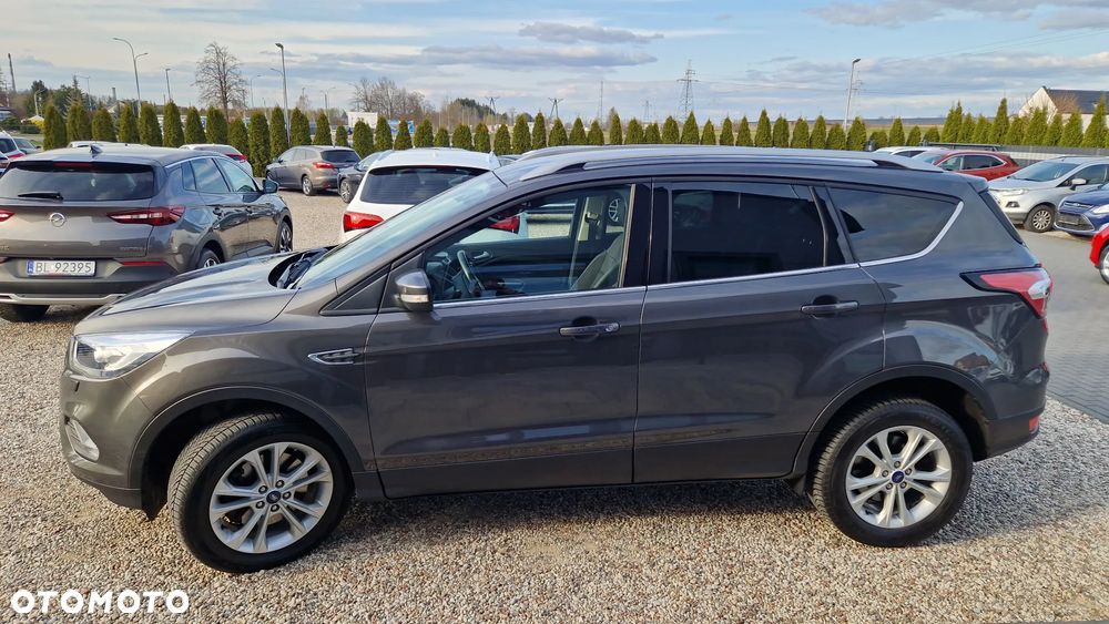 Ford Kuga 2.0 TDCi 4x4 Titanium - 2