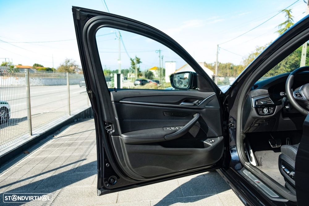 BMW 520 d Pack M Auto - 45