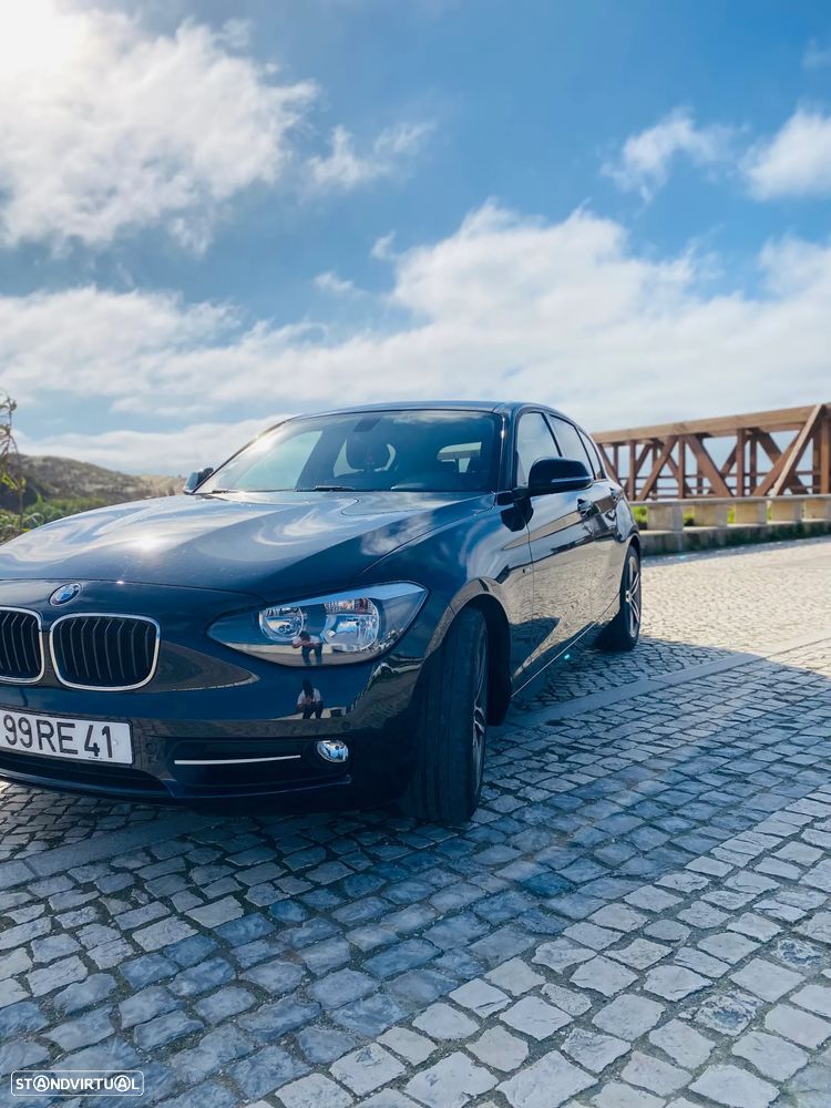 BMW 118 d Sport Line - 2