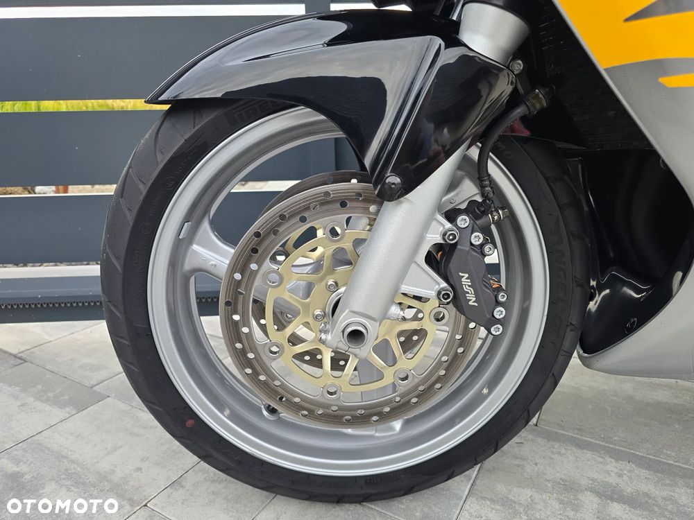 Honda CBR - 20