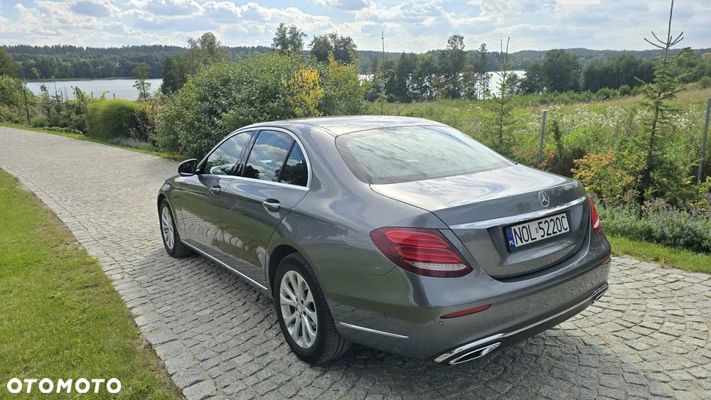 Mercedes-Benz Klasa E 220 d 9G-TRONIC - 6
