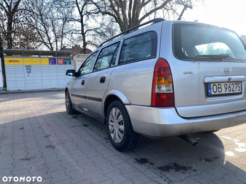 Opel Astra 1.7 DTI - 12