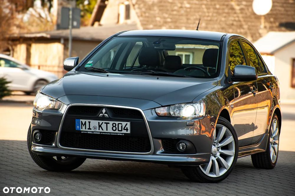 Mitsubishi Lancer 1.8 CVT Intense - 4
