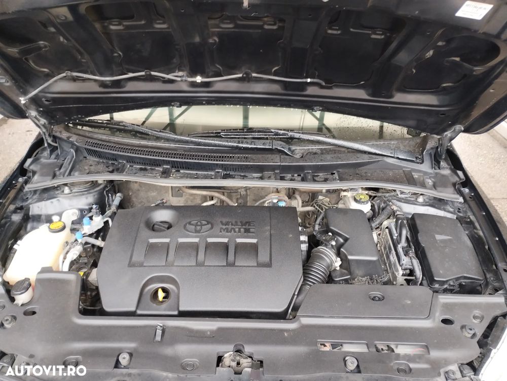 Toyota Corolla 1.6 Valvematic Sol - 9