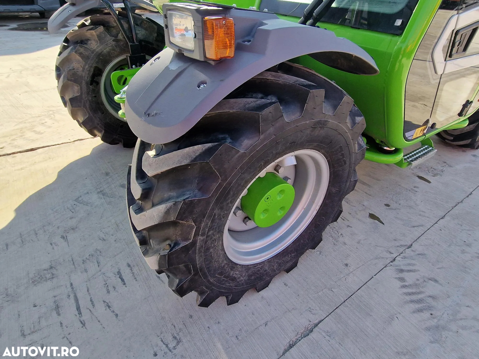 Merlo TF33.7,2024, 172h EX DEMO, Aer conditionat, Cupla rapida, furci, cupa 2,5mc, garantie 1 an, posibilitate leasing 5 ani, stare CA NOU, PROMOTIE 69900 EUR+Tva - 13