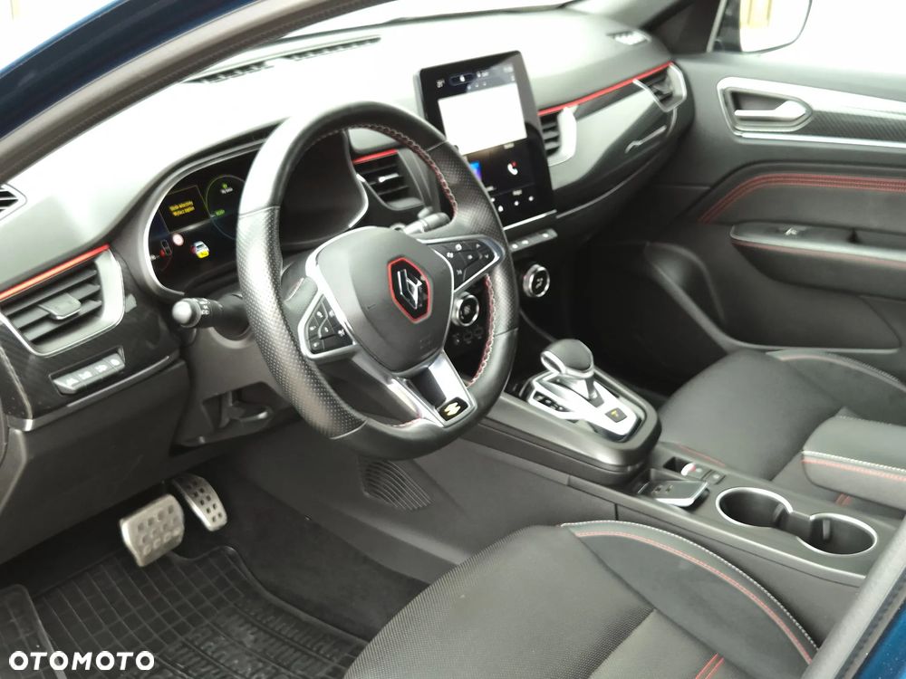 Renault Arkana 1.6 E-TECH R.S Line MMT - 8