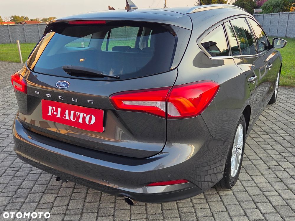 Ford Focus 2.0 EcoBlue Titanium Business - 24