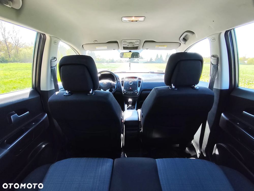 Kia Ceed - 6