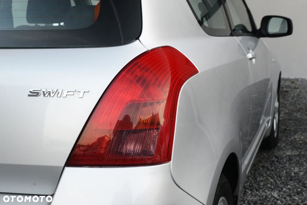 Suzuki Swift 1.3 Comfort+ - 16