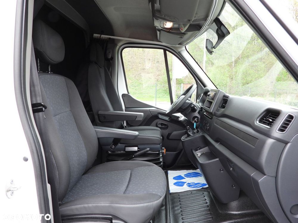 Opel MOVANO  PLANDEKA 10 PALET WEBASTO TEMPOMAT LEDY PNEUMATYKA KLIMATYZACJA  165KM - 36