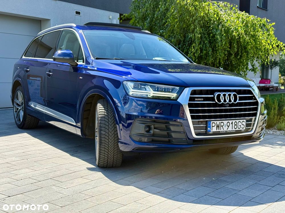 Audi Q7 - 3