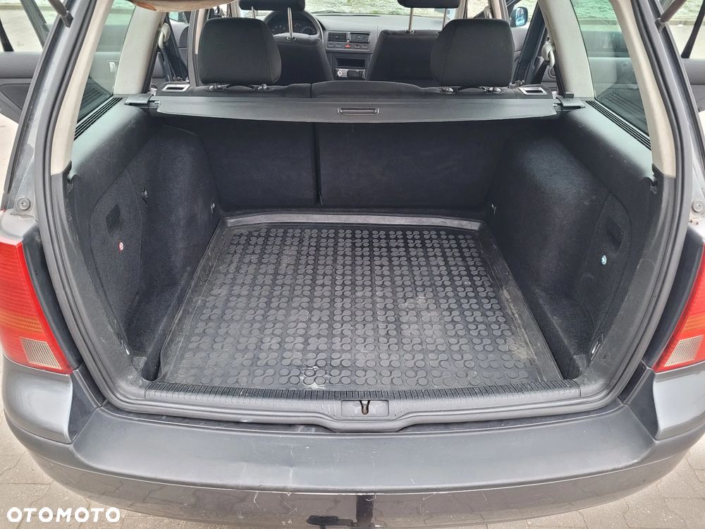 Volkswagen Golf Variant 2.0 Trendline - 11