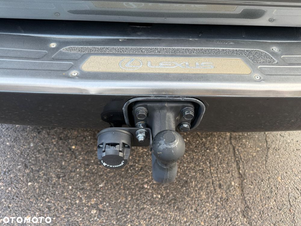 Lexus LX - 11