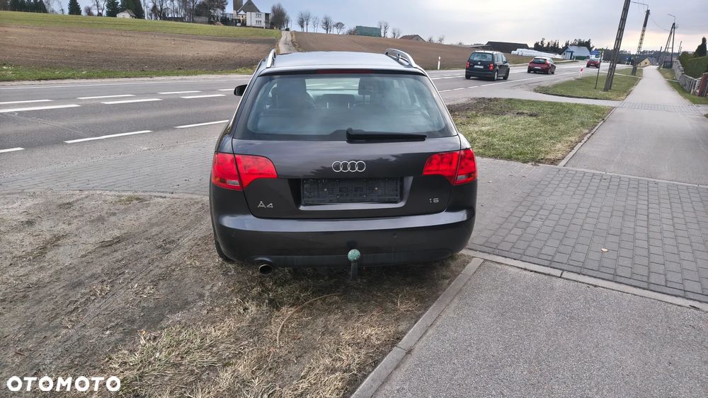 Audi A4 Avant - 9